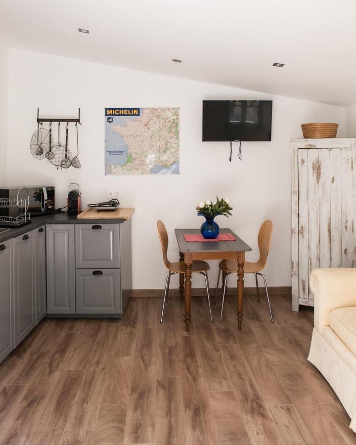 Le Domaine Saint Jean Bed & Breakfast Екстериор снимка